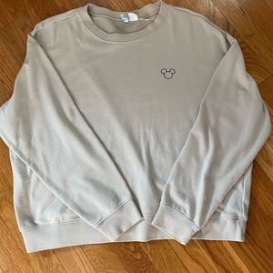 Disney tee shirt and sweatshirt